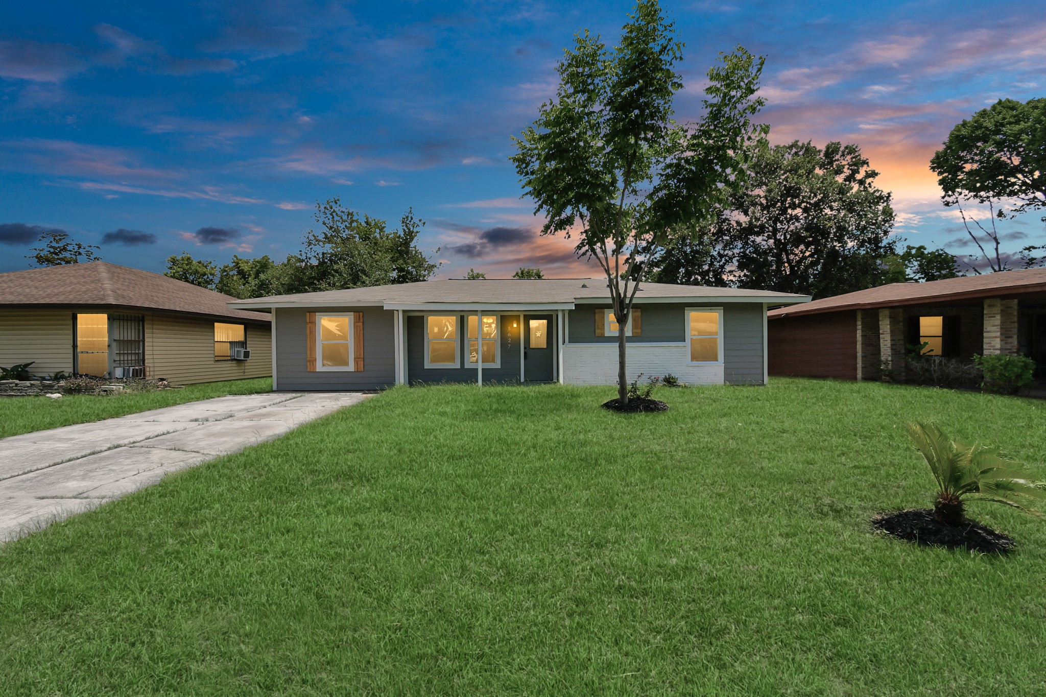 5627 Flamingo Drive Houston TX 77033