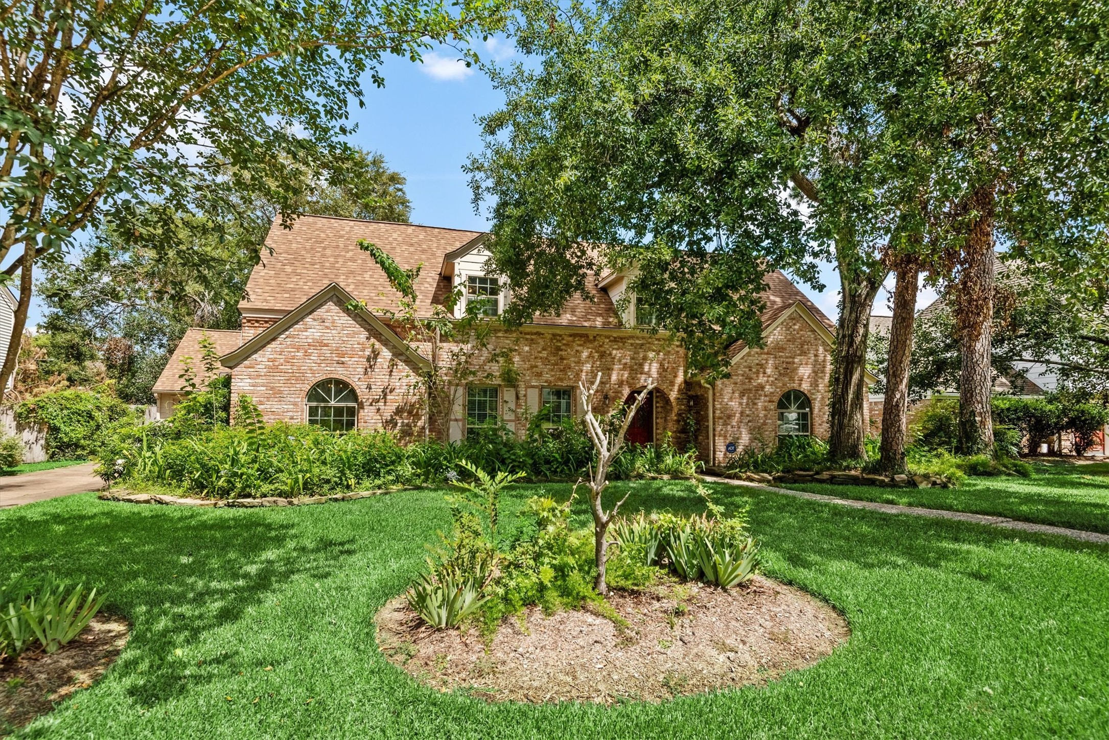 1606 Big Horn Drive Houston TX 77090