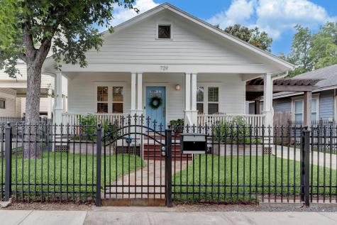 729 E 18th Street Houston TX 77008