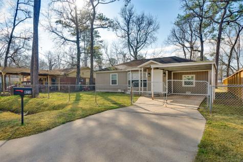 8218 Linda Vista Road Houston TX 77028