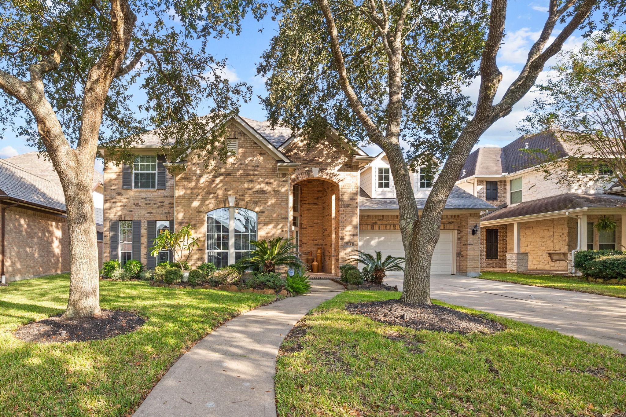 3113 Red Maple Drive Friendswood TX 77546