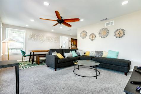 4421 Pelican Road Jamaica Beach TX 77554