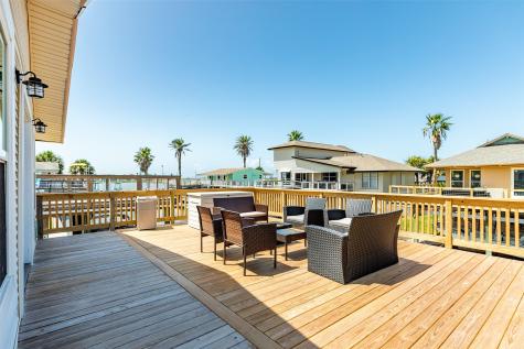 4421 Pelican Road Jamaica Beach TX 77554