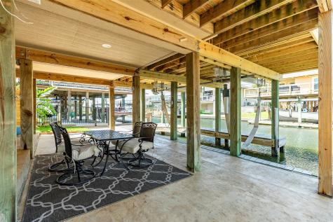 4421 Pelican Road Jamaica Beach TX 77554