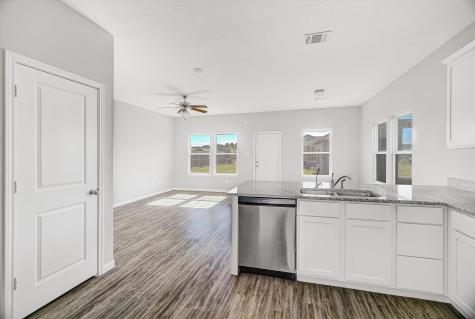 1093 Road 5102 Cleveland TX 77327