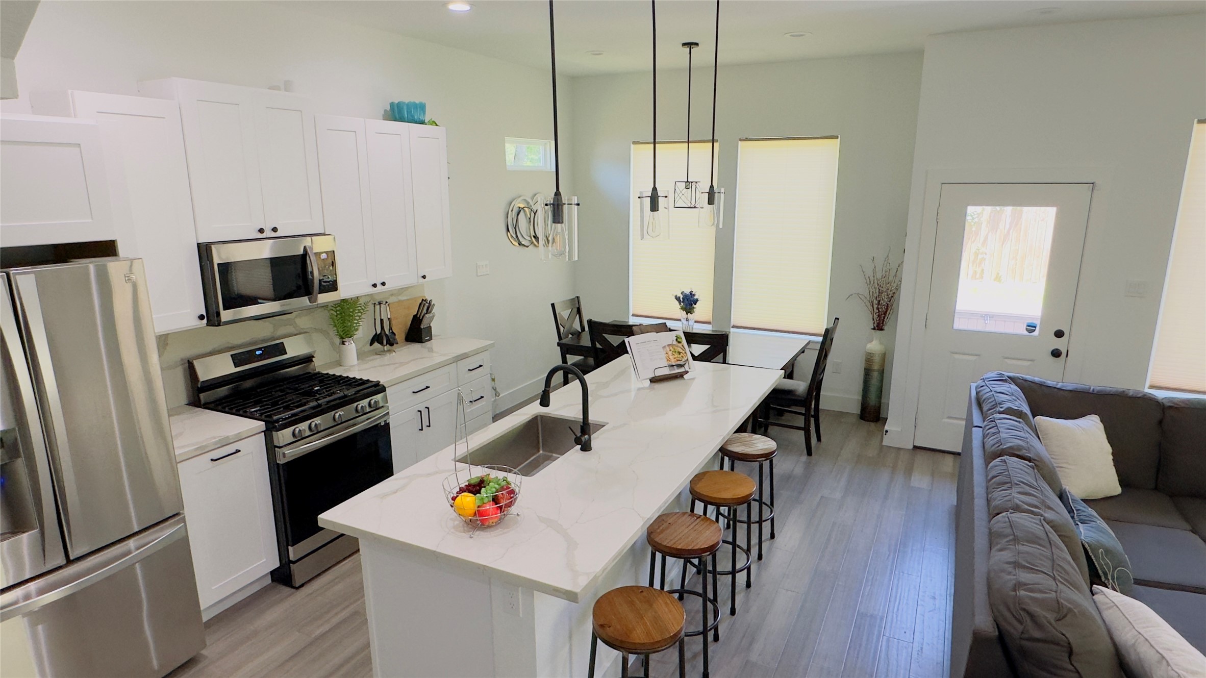 4215 Elmwood Street Houston TX 77051