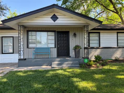 5429 Denmark Street Houston TX 77028