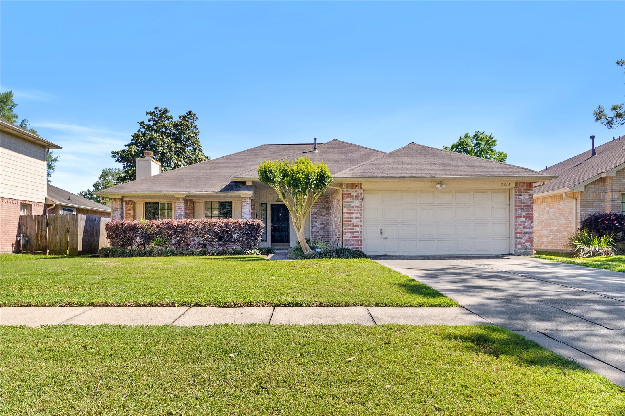 2213 Castle Drive League City TX 77573