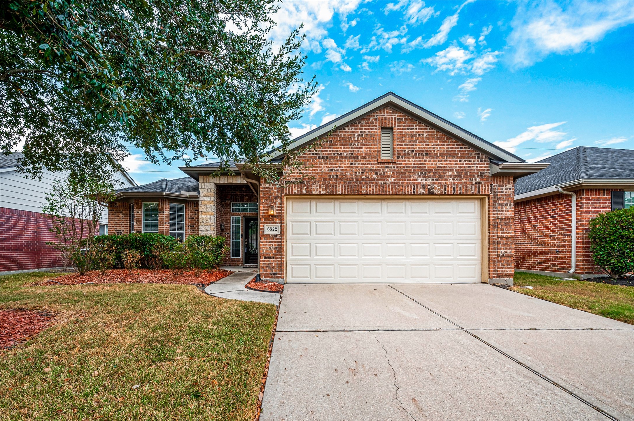 6322 Saragosa Crossing Lane Houston TX 77066