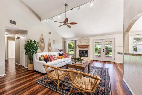 508 Williamsburg Circle Friendswood TX 77546