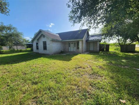513 County Road 205 Falfurrias TX 78355
