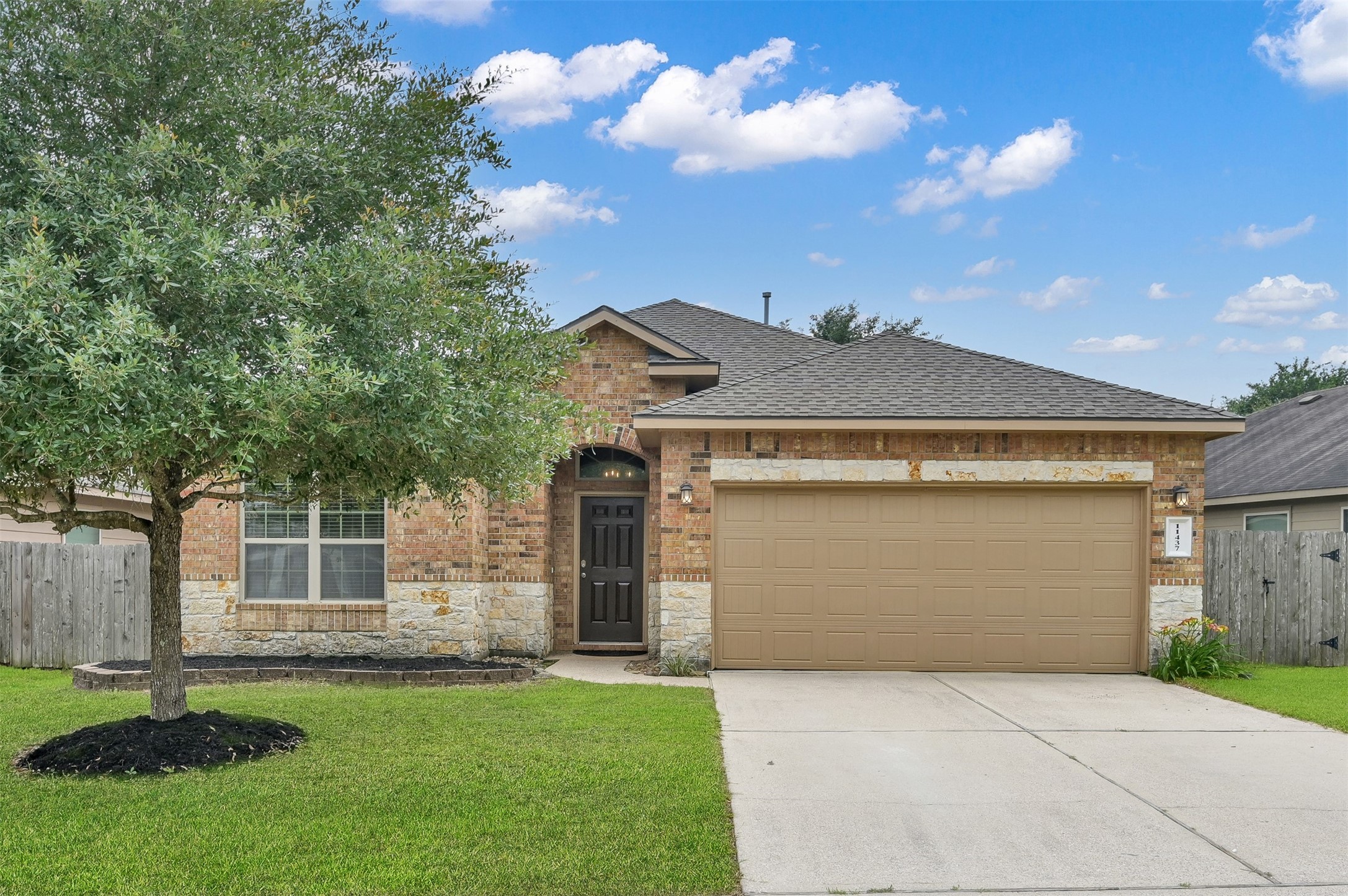 11437 W Woodmark Conroe TX 77304