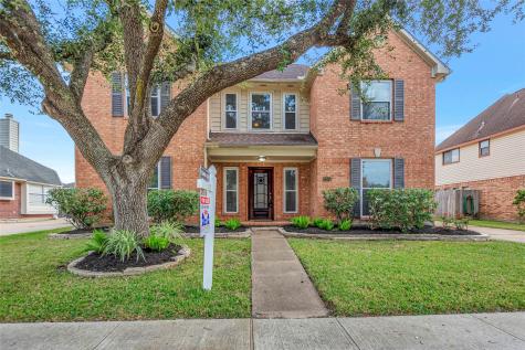 2215 Alexander Lane Pearland TX 77581