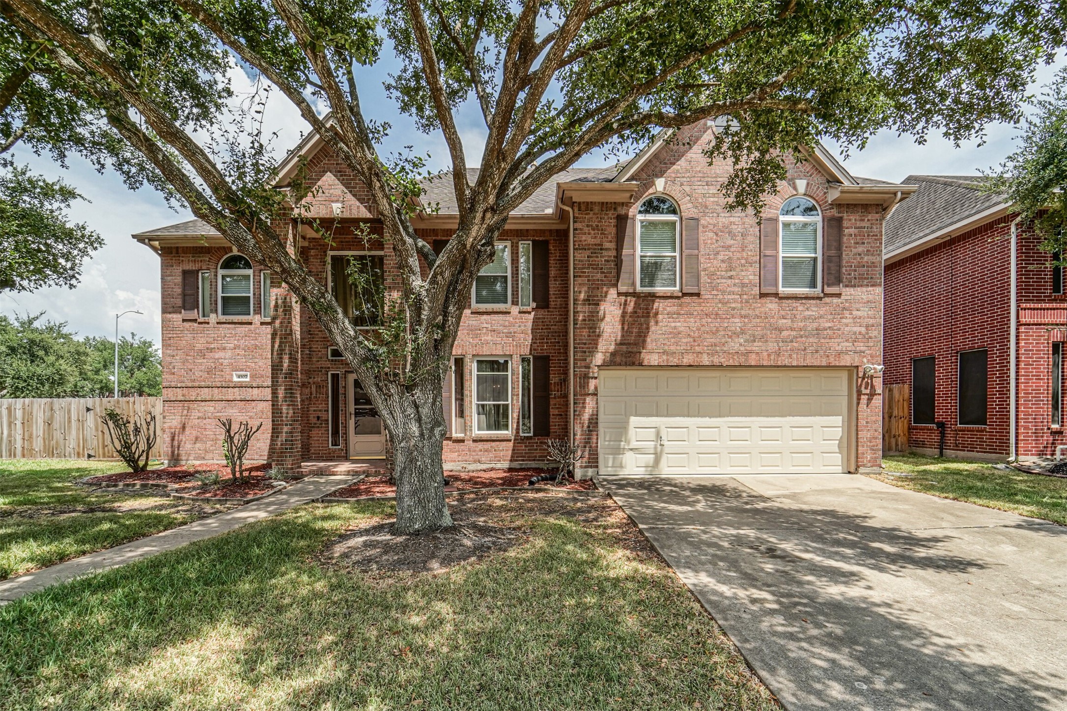 4307 Raintree Court Pasadena TX 77505