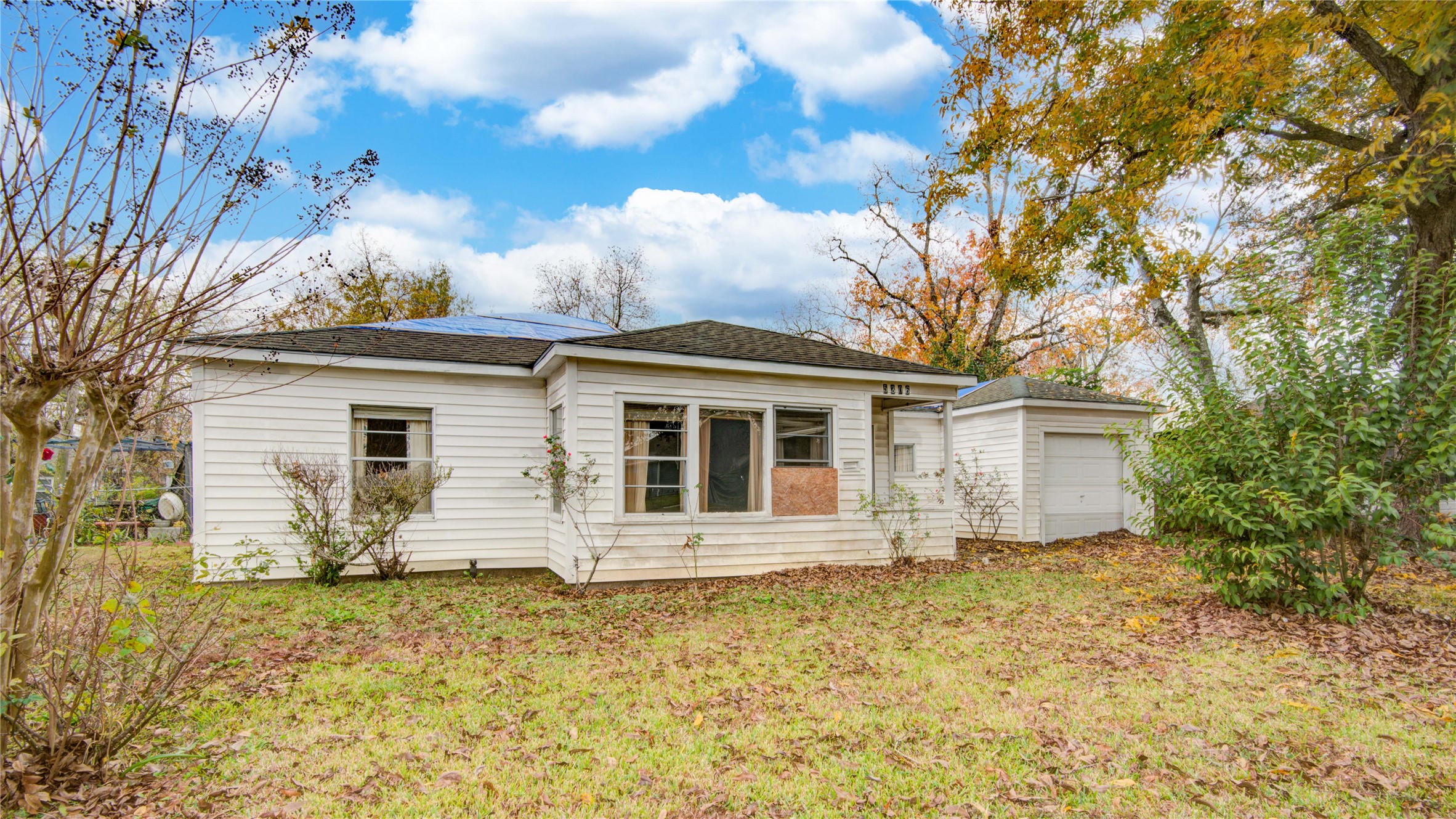 5306 Kenilwood Drive Houston TX 77033