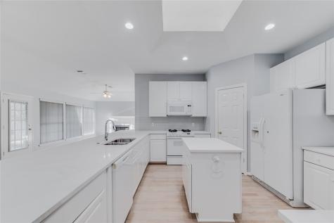 2311 Piney Woods Drive Pearland TX 77581