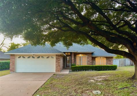 2705 Oakwood Drive Brenham TX 77833