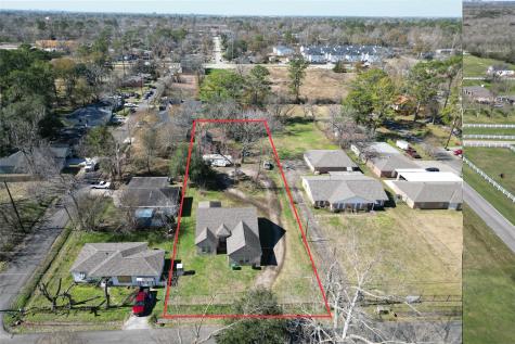 6303 Tuskegee Street Houston TX 77091