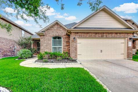 1818 Seville Manor Fresno TX 77545