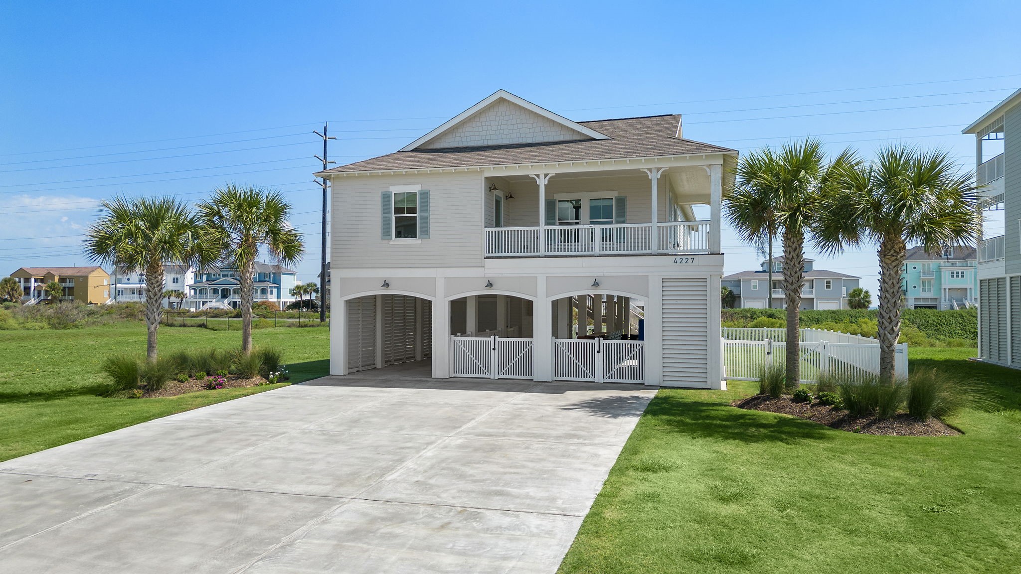 4227 S Sunset Bay Drive Galveston TX 77554