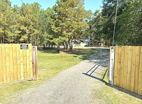 149 County Road 3431 Cleveland TX 77327