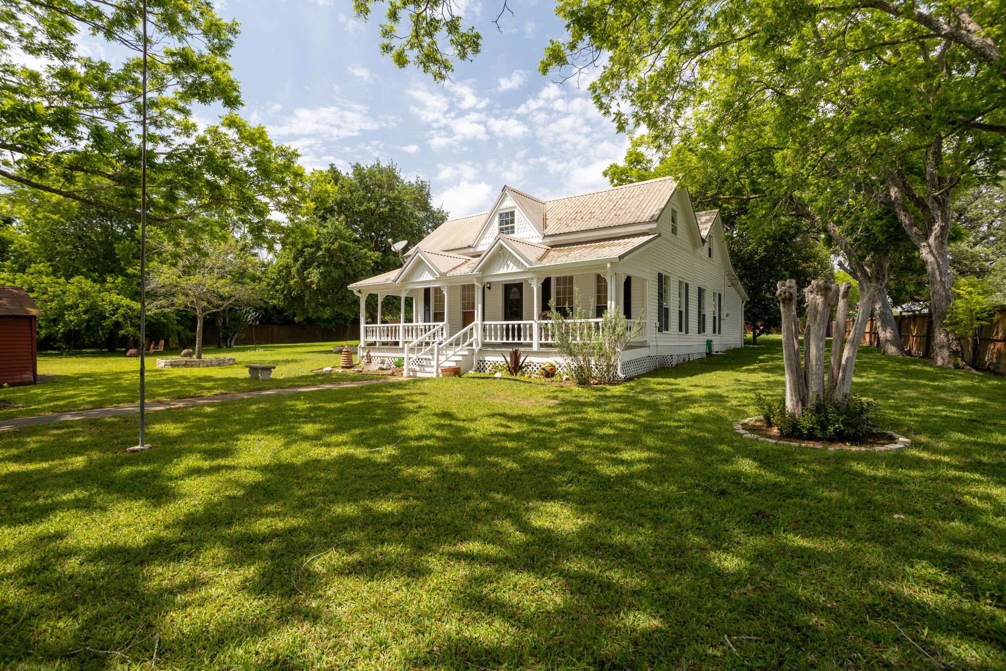 109 Merken Road Schulenburg TX 78956
