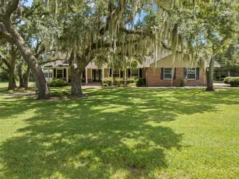 4141 County Road 502e Sweeny TX 77480