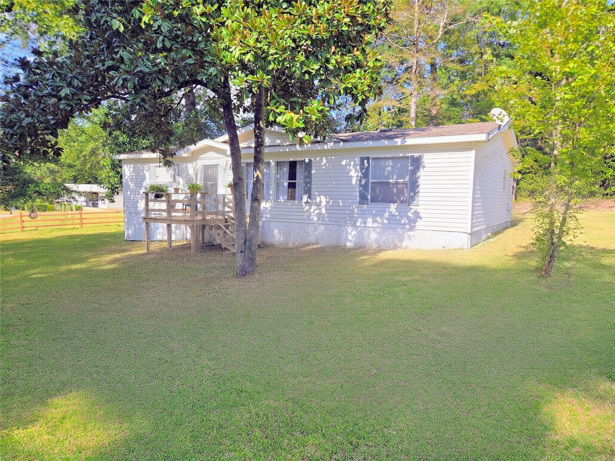 118 Noel Livingston TX 77351