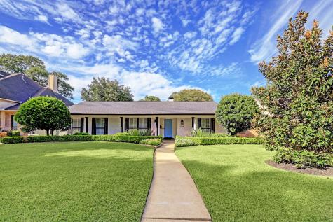 7118 Hartland Avenue Houston TX 77055