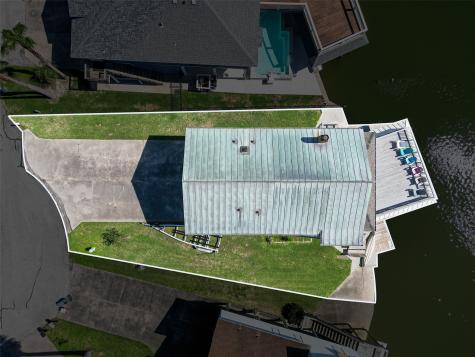 210 Sampan Drive Tiki Island TX 77554