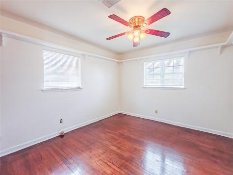 3717 Newton Drive Pasadena TX 77503