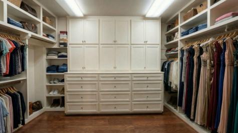 1314 Sherwood Springs Lane Houston TX 77043
