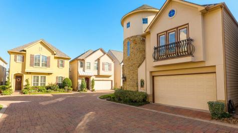 1314 Sherwood Springs Lane Houston TX 77043