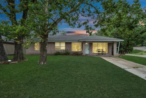 9202 Laura Koppe Road Houston TX 77078
