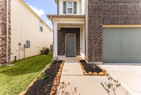 718 Amesbury Road Conroe TX 77316