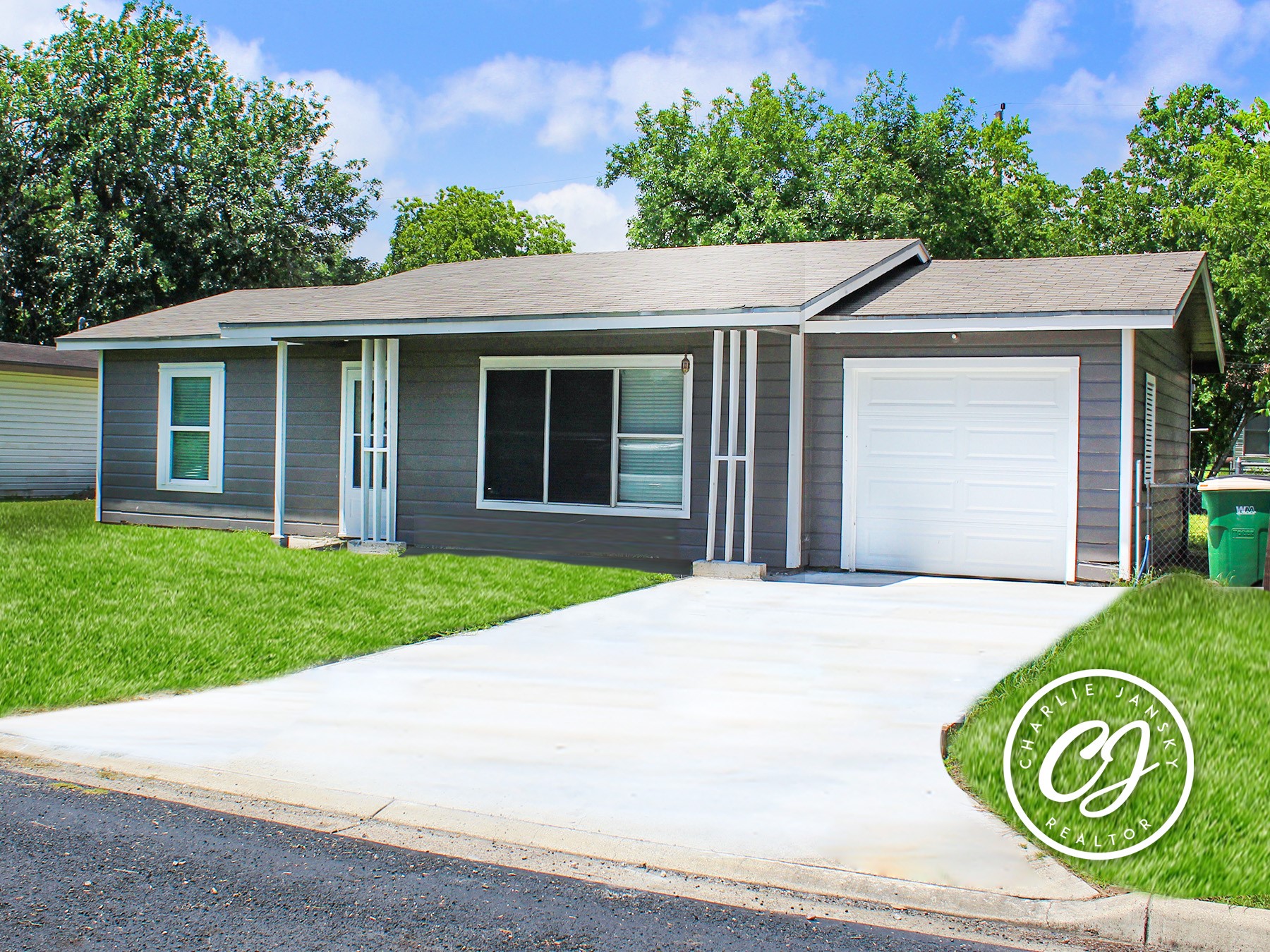 1003 Oliver Street Victoria TX 77901