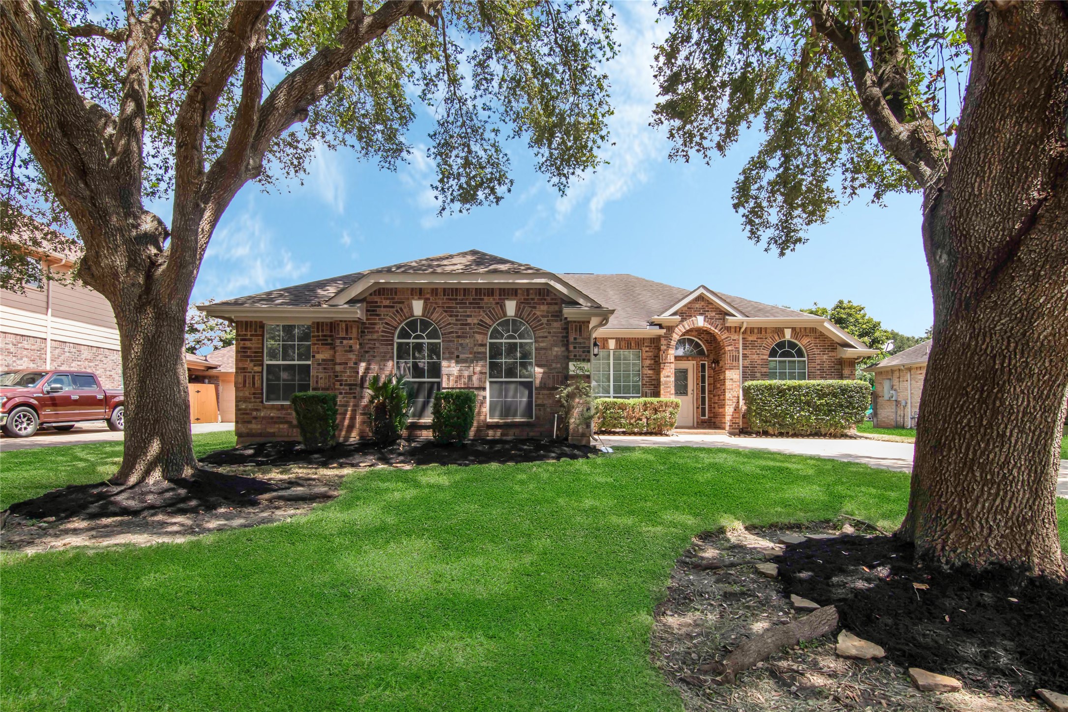 2710 Green Falls Lane Richmond TX 77406