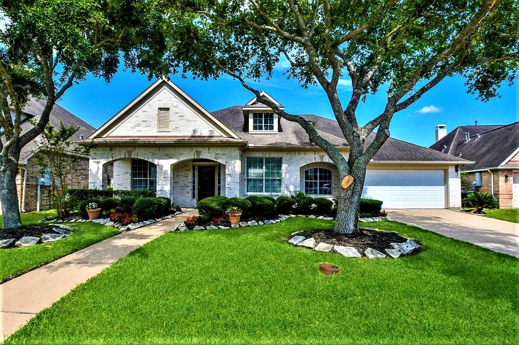 5504 Springstone Court League City TX 77573