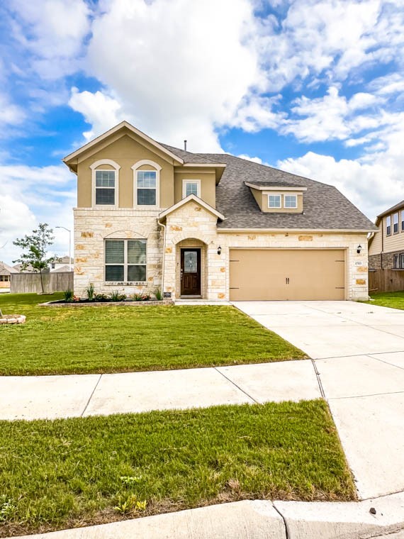 4703 Island Hollow Marion TX 78124