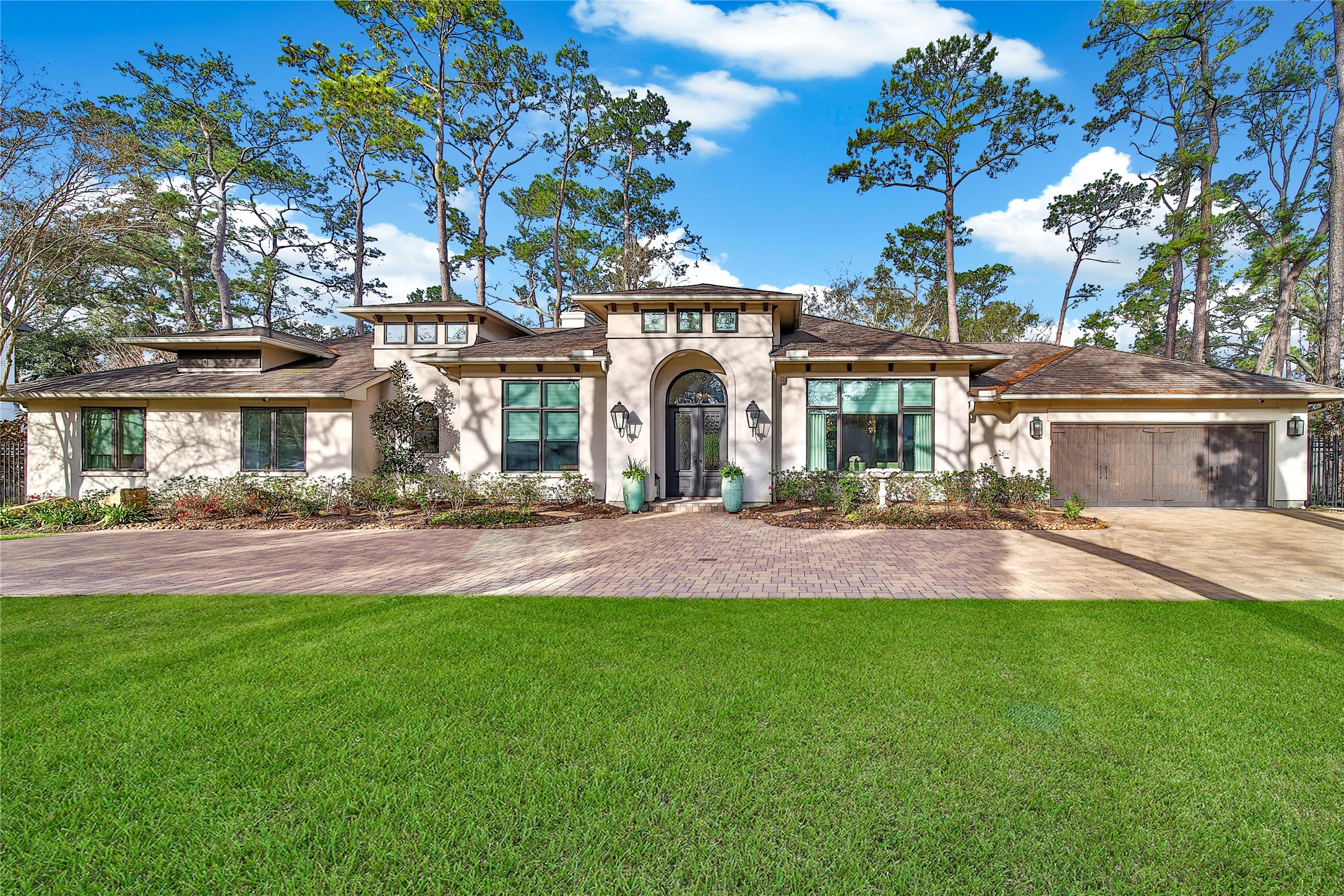 42 Carolane Trail Houston TX 77024