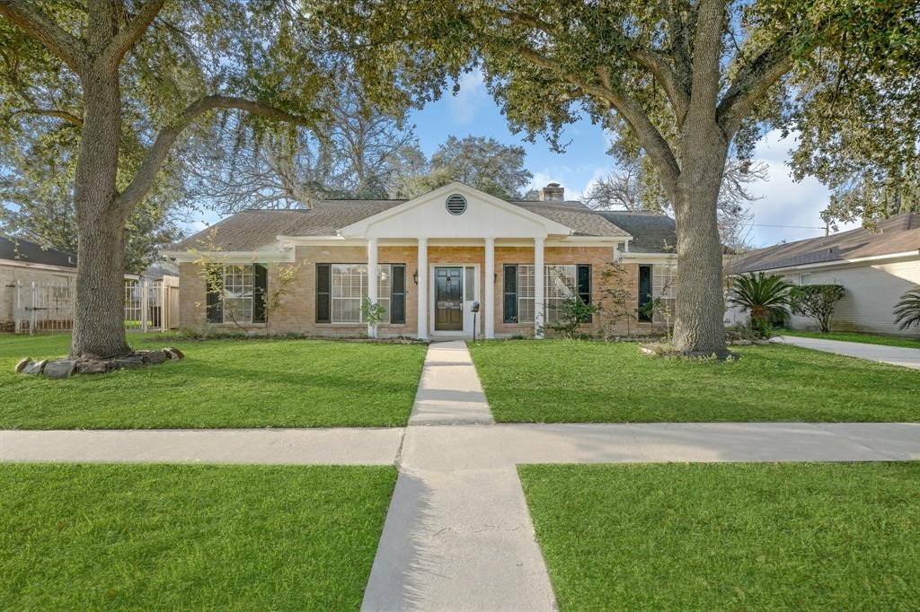 9039 Sandstone Street Houston TX 77036