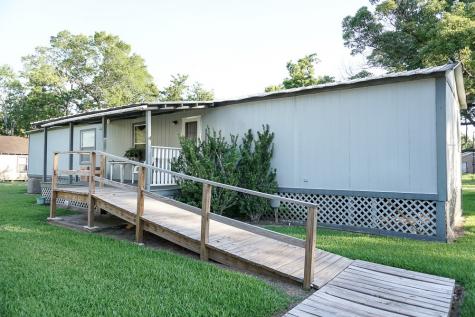 406 Walnut Street Brazoria TX 77422