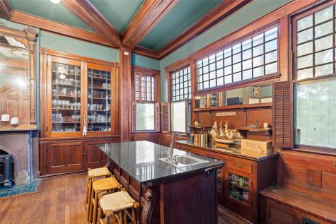 1103 33rd Street Galveston TX 77550