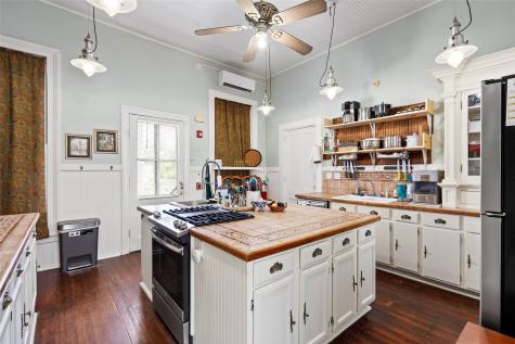 1103 33rd Street Galveston TX 77550