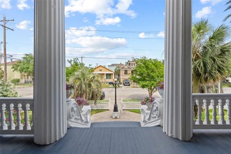 1103 33rd Street Galveston TX 77550