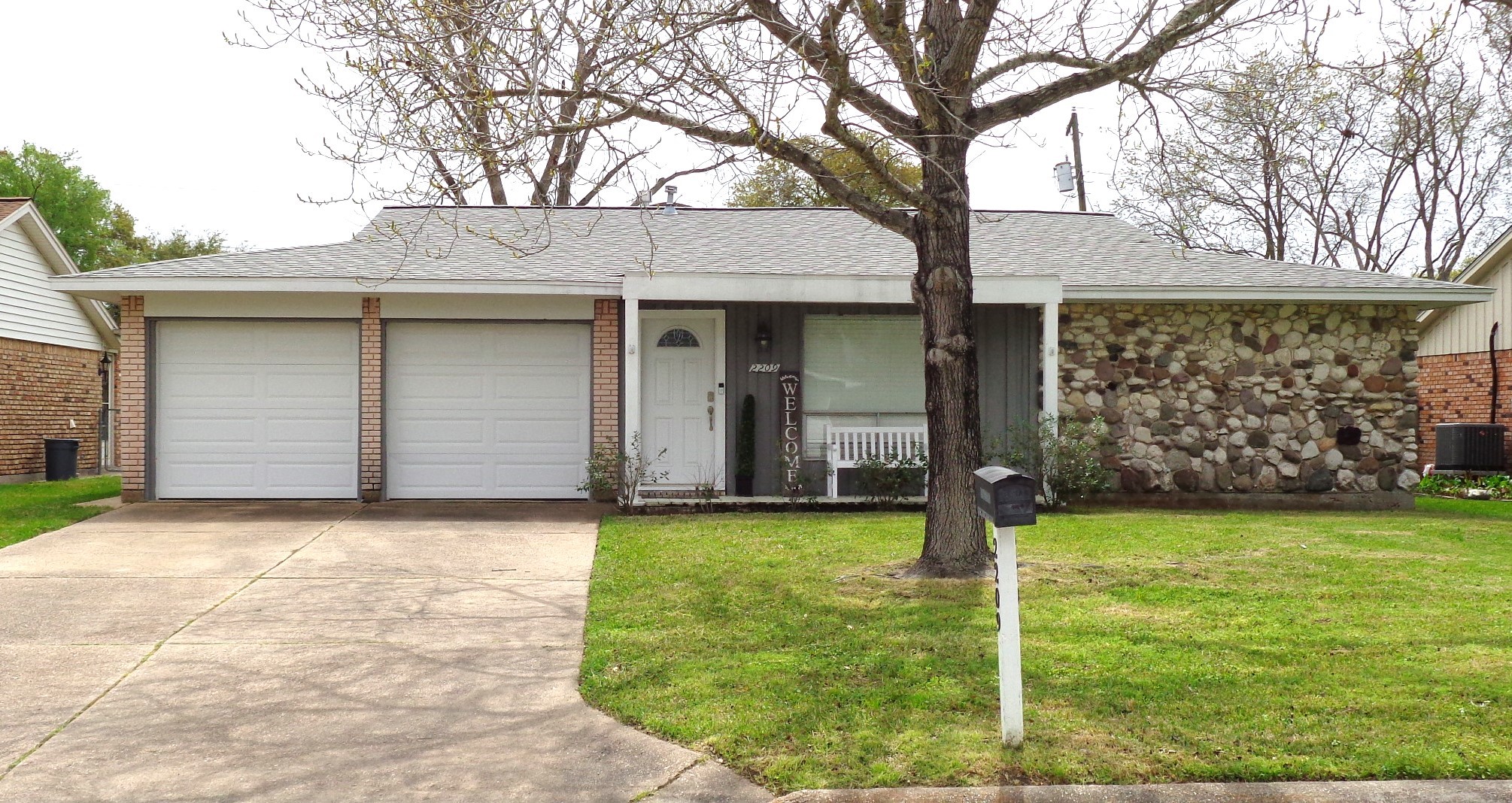 2209 22nd Avenue N Texas City TX 77590