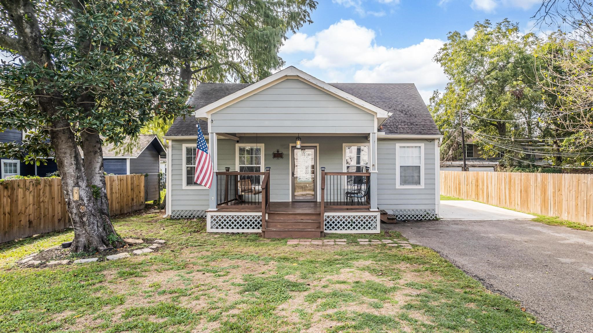 612 Caperton Street Houston TX 77022
