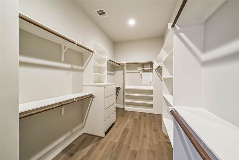 10914 Brookeshire Chase Lane Houston TX 77043