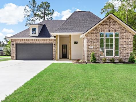 195 Wood Manor Lane Sour Lake TX 77659