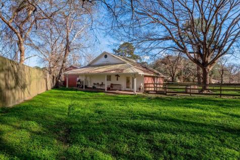 2203 Shannon Drive Huntsville TX 77320